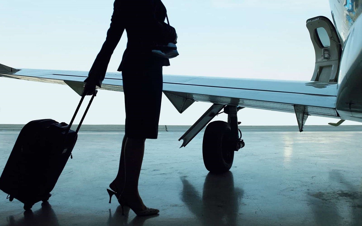 Find Out About the Requirements for Working for an Airline and How to Find Vacancies