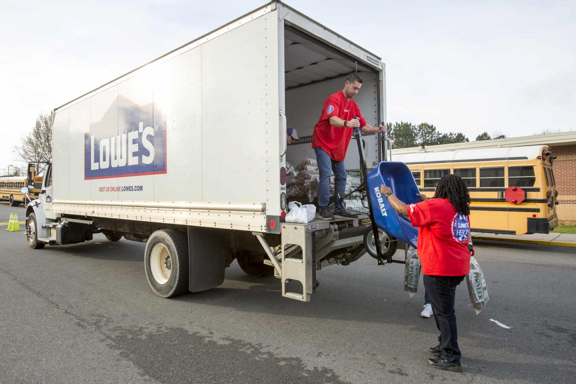 Discover the Benefits of Working at Lowe's • How to Find An Online Job