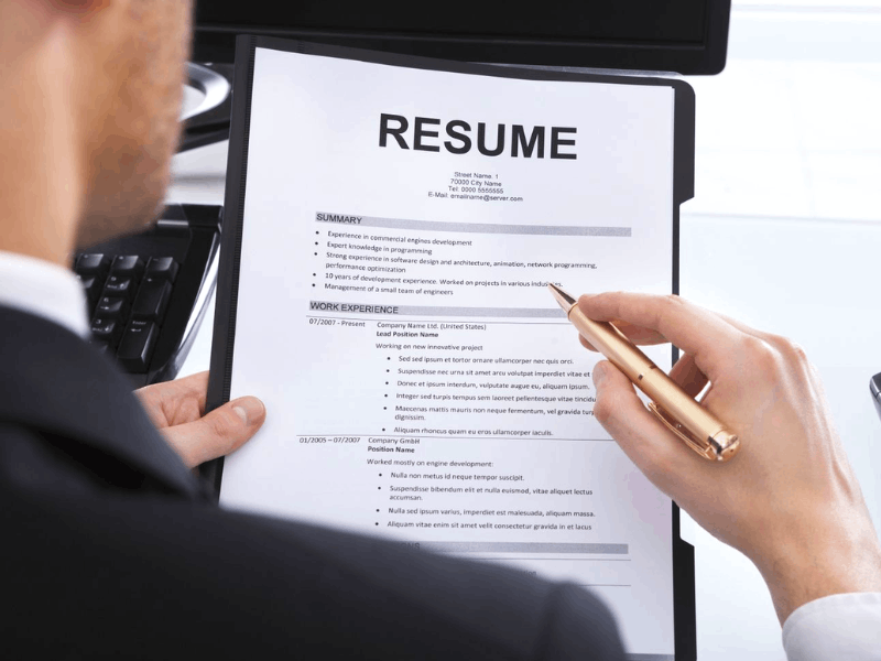 Learn How to Use This Free Resume Builder
